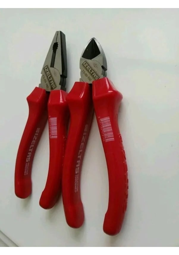 Izeltaş Kombine Pense 180 Mm Ve 180Mm Yankeski Ikili Set